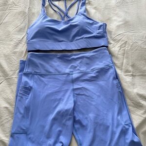 Zyia Periwinkle set bra and leggings